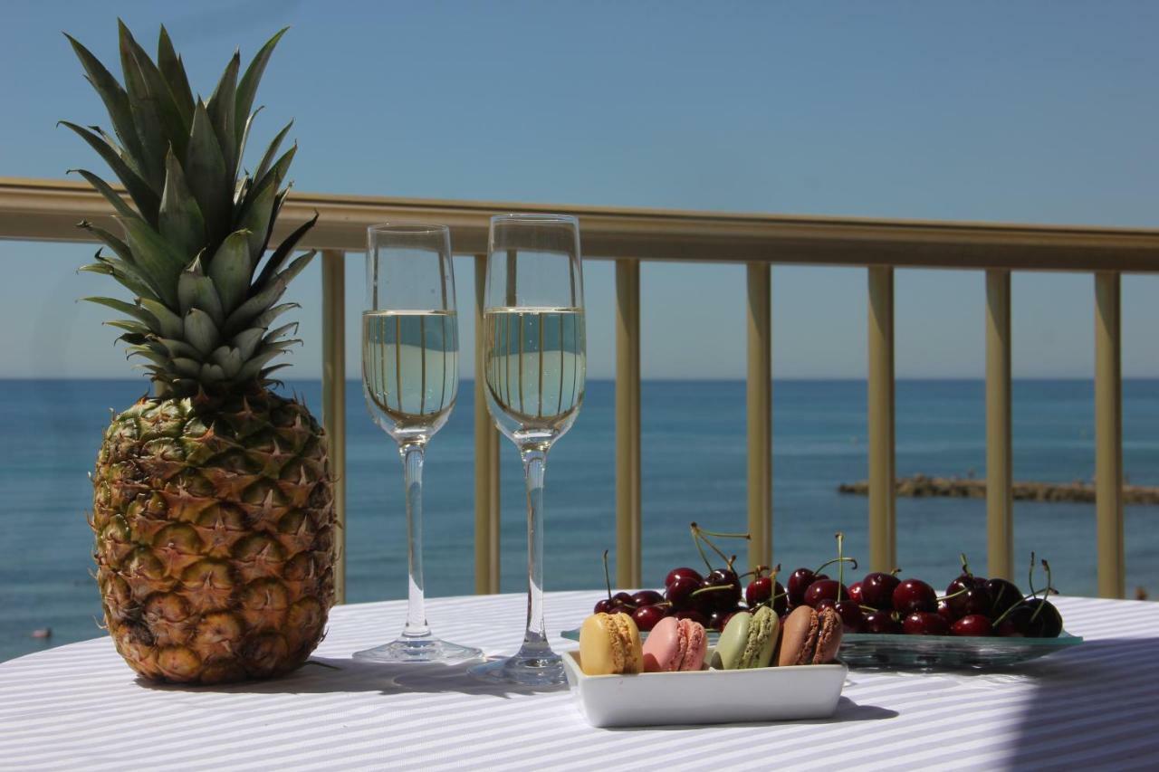 Vip, First Line,Sea View, Beach Daire Torrevieja Dış mekan fotoğraf